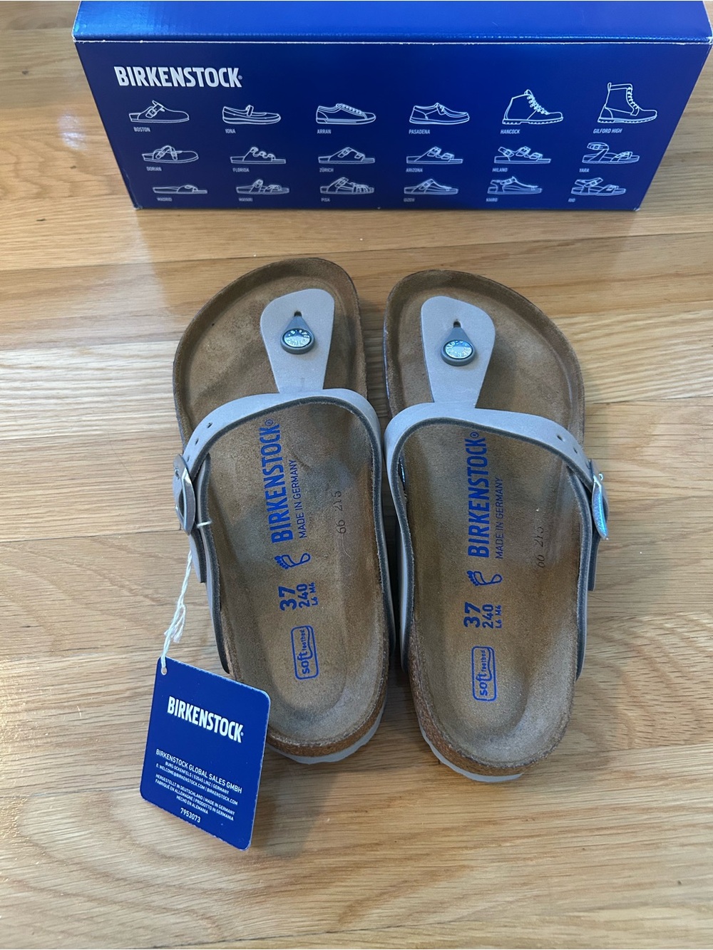 NWT Birkenstock Gizeh Women’s Nubuck Sandals in Dove grey - Picture 5 of 5